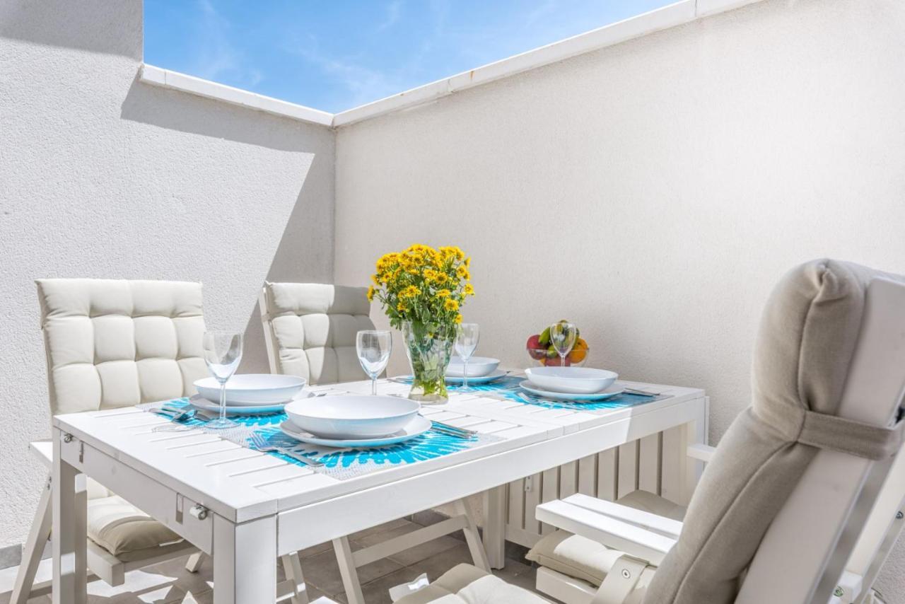 Jinetes Penthouse In By Solaga Homes Appartamento